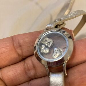 Origami Owl Silver Bracelet with Elegant Design